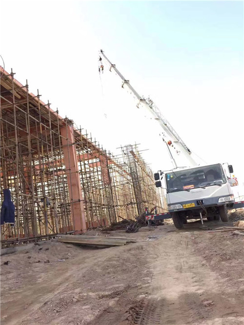 梁溪区吊车作业的安全注意事项有哪些？