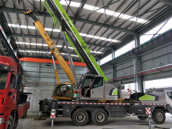 梁溪区高空车出租需要注意哪些安全事项？